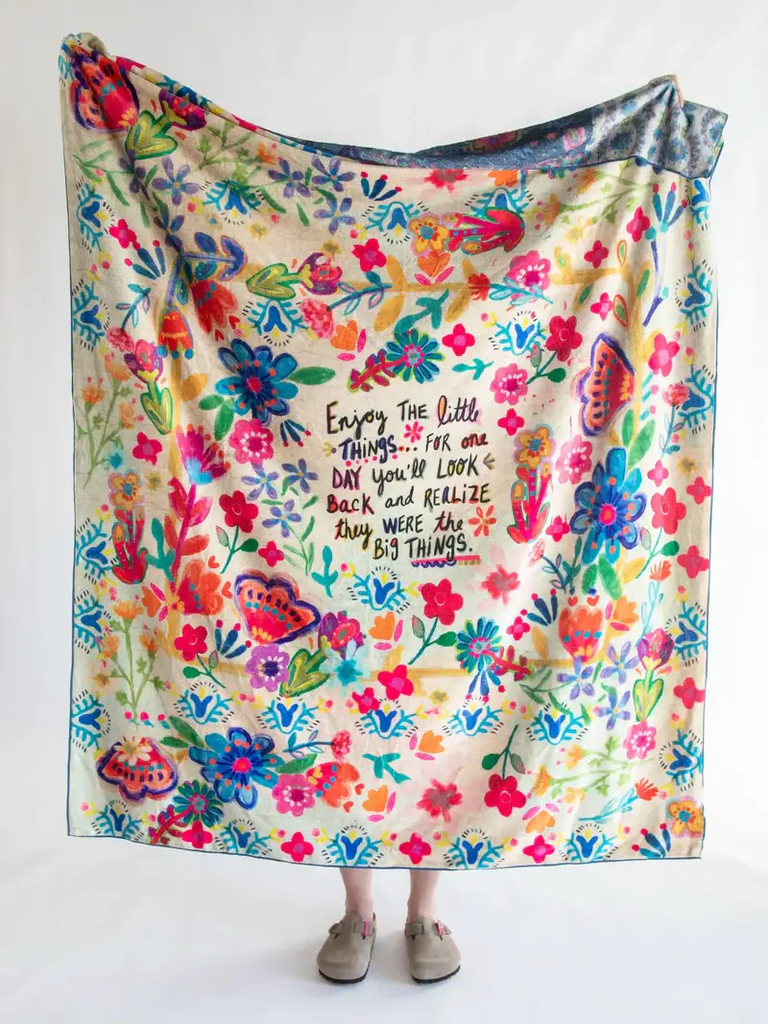 Rev Cozy Blanket Enjoy Little Things