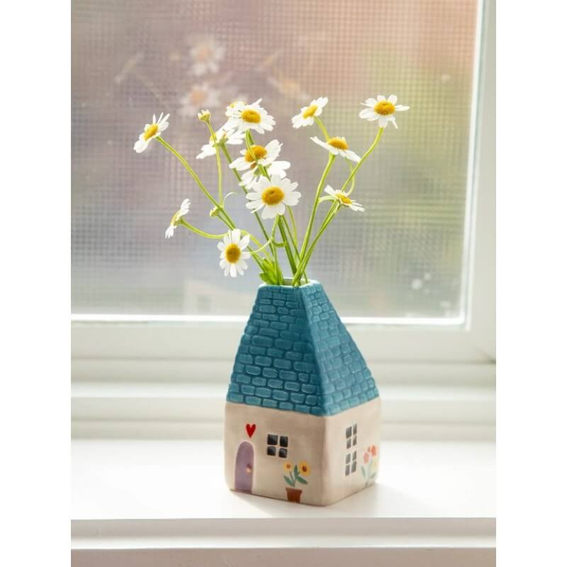 Cottage Bud Vase