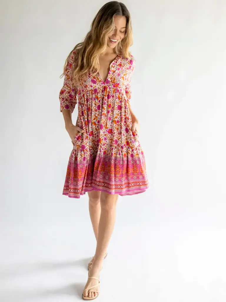 Vestido Becca corto L con borde rosa crema