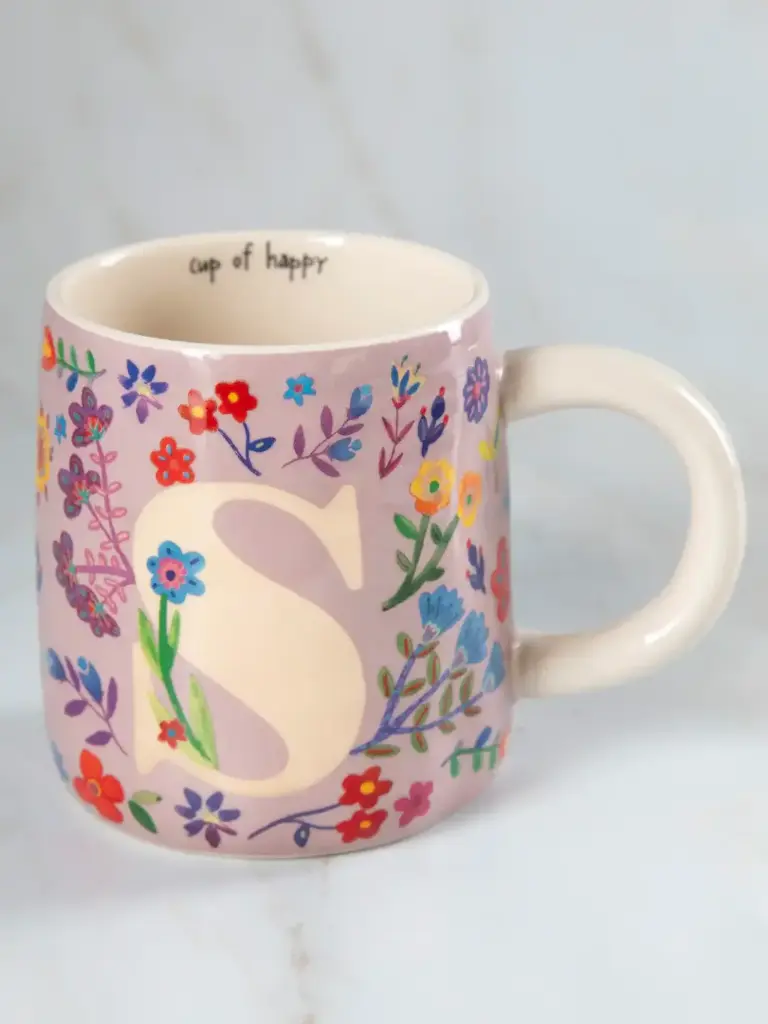 Tazas con inicial floral S