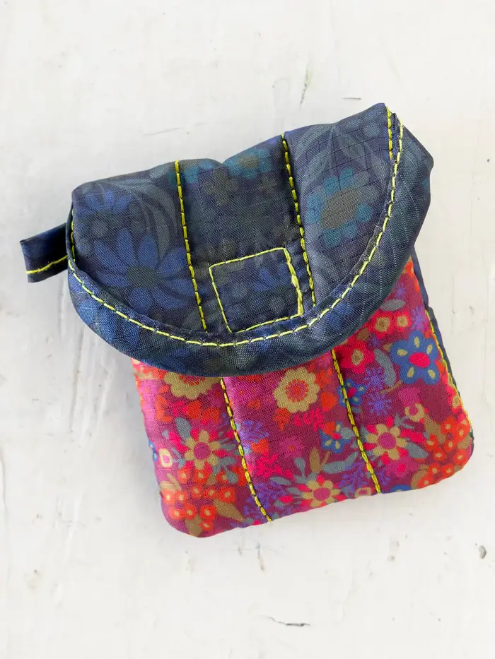 Envase para Earbuds impermeable de Flores