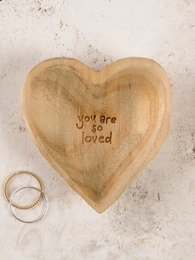 [DSH095] Wood Heart Mom