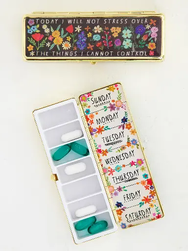 [PIL038]  Daily Pill Box do not stress