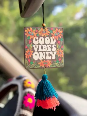 [CCH000071] Air Freshner Good Vibes