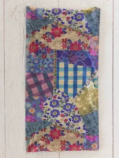 [BBW000219] Bandana Gingham de flores y parches